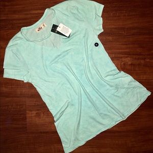 NWT - Hollister Cut out V-neck Tee